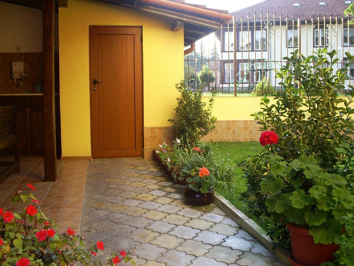 Къща За Гости Фантазия Trjavna Exteriér fotografie