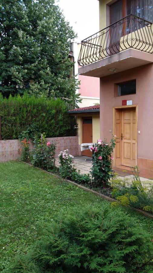 Къща За Гости Фантазия Trjavna Exteriér fotografie